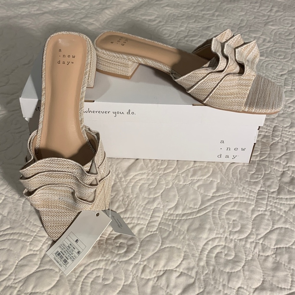 A New Day ruffle sandals NWT